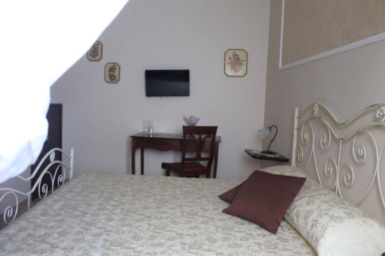 Donna Concetta Casa Vacanze Felline Luaran gambar