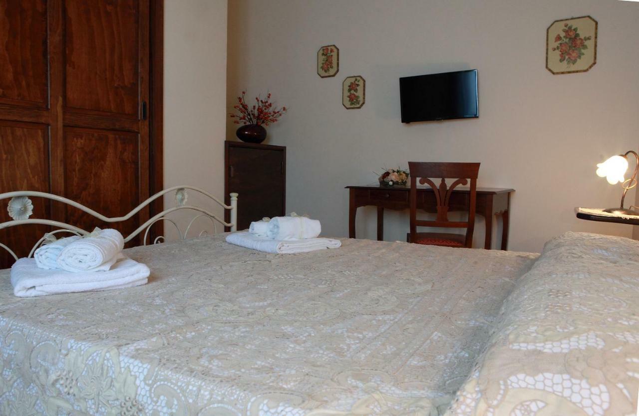 Donna Concetta Casa Vacanze Felline Luaran gambar